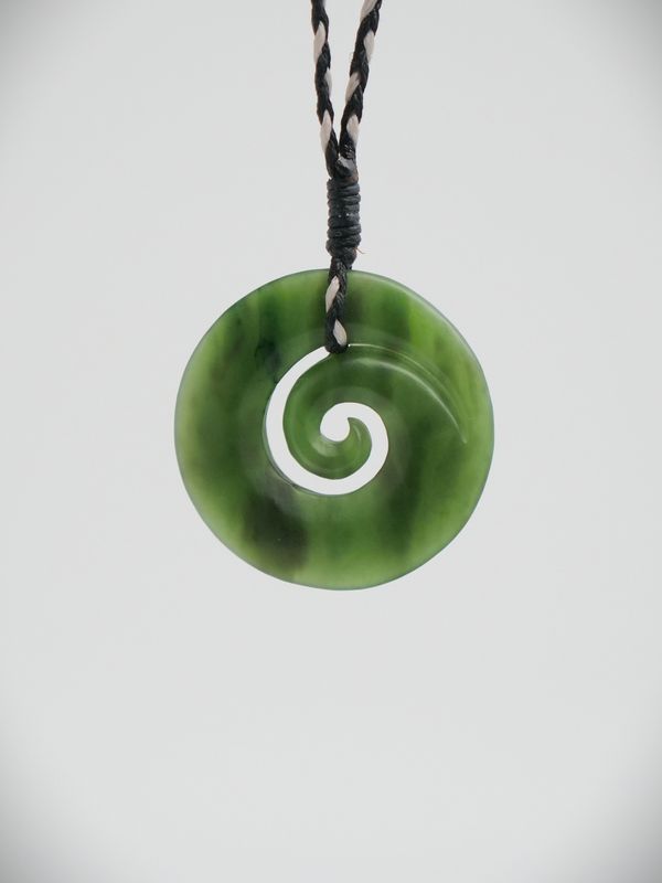 Moko Pounamu Black Ferns Closed Koru Greenstone - BFK1