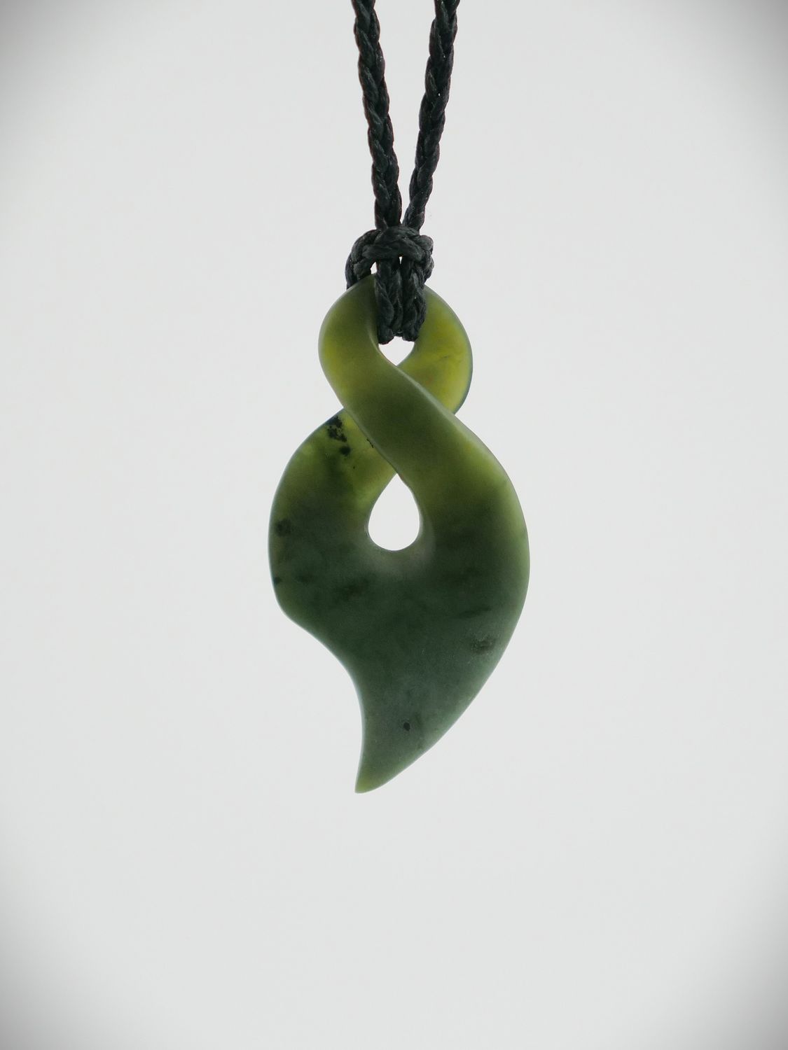 Moko Pounamu Double Pikorua NZ Genuine Kawakawa Flower Greenstone - Tainui