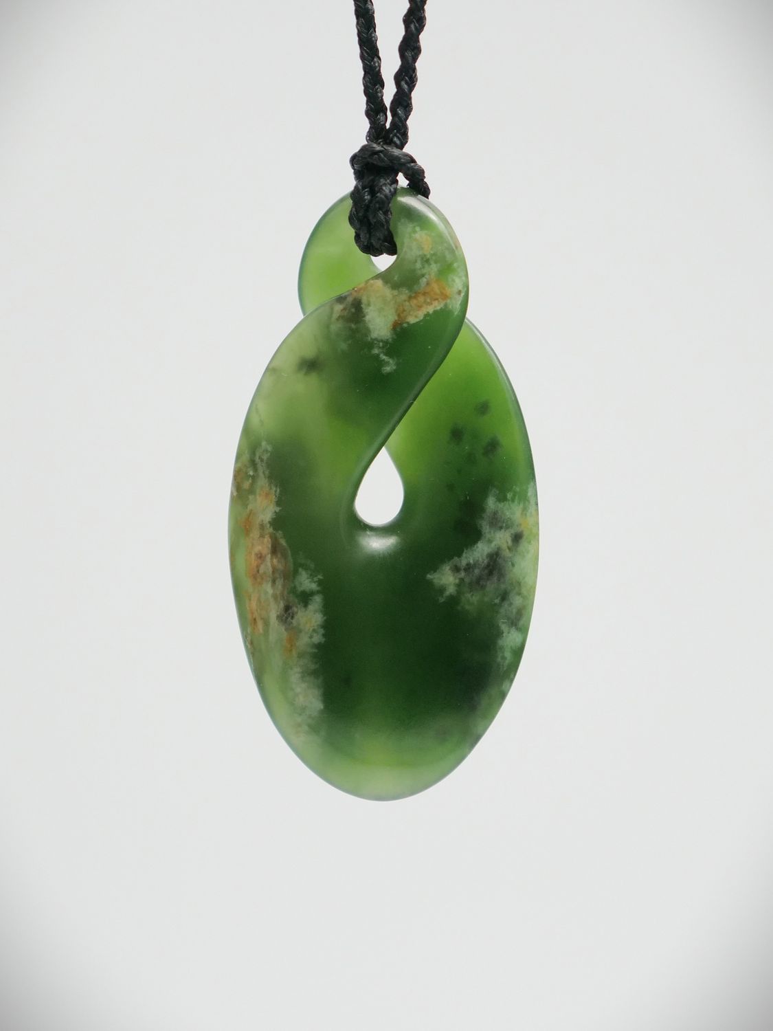 Moko Pounamu Contemporary Pikorua NZ Genuine Kahurangi Flower Greenstone - Taupata