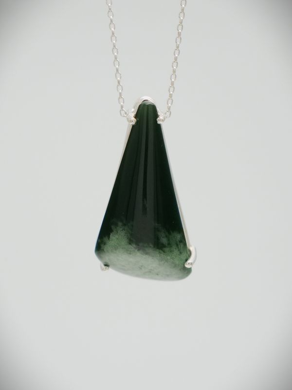 Moko Pounamu Gilt Jewellery Kawakawa Flower Greenstone & Sterling Silver Pendant