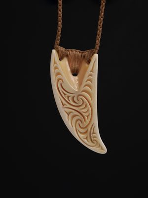 Moko Pounamu Whale Tooth  Rei Puta (Eye Tooth) - Ohinetahi