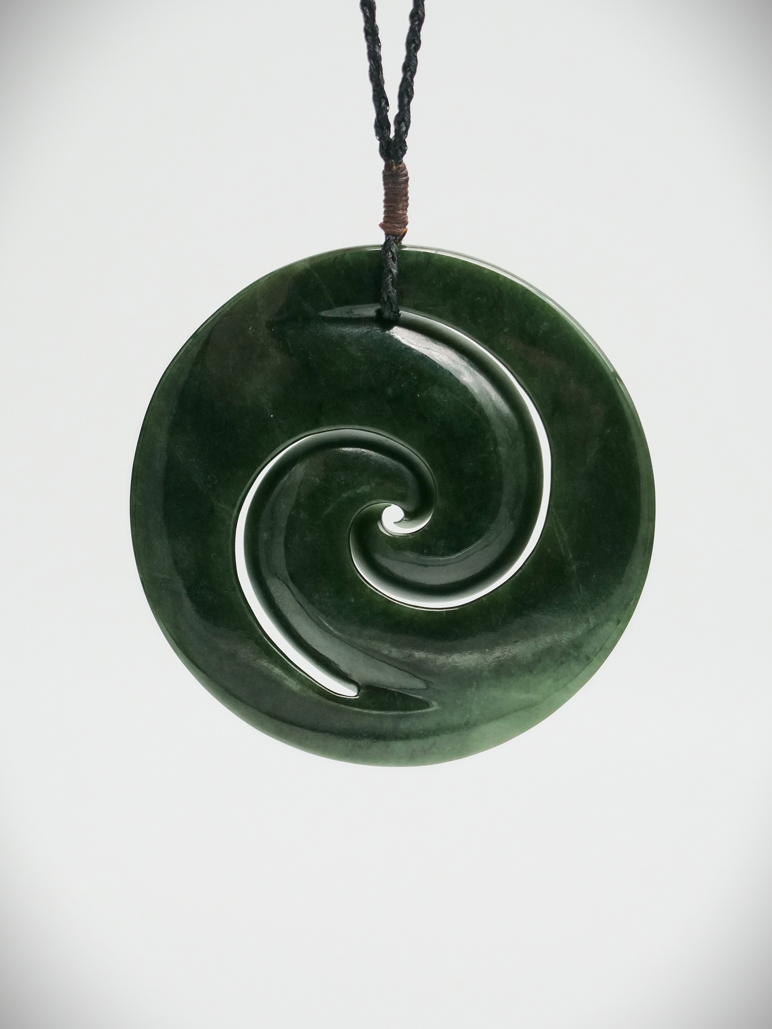Moko Pounamu Koru NZ Genuine Kawakawa Flower Greenstone - Tui