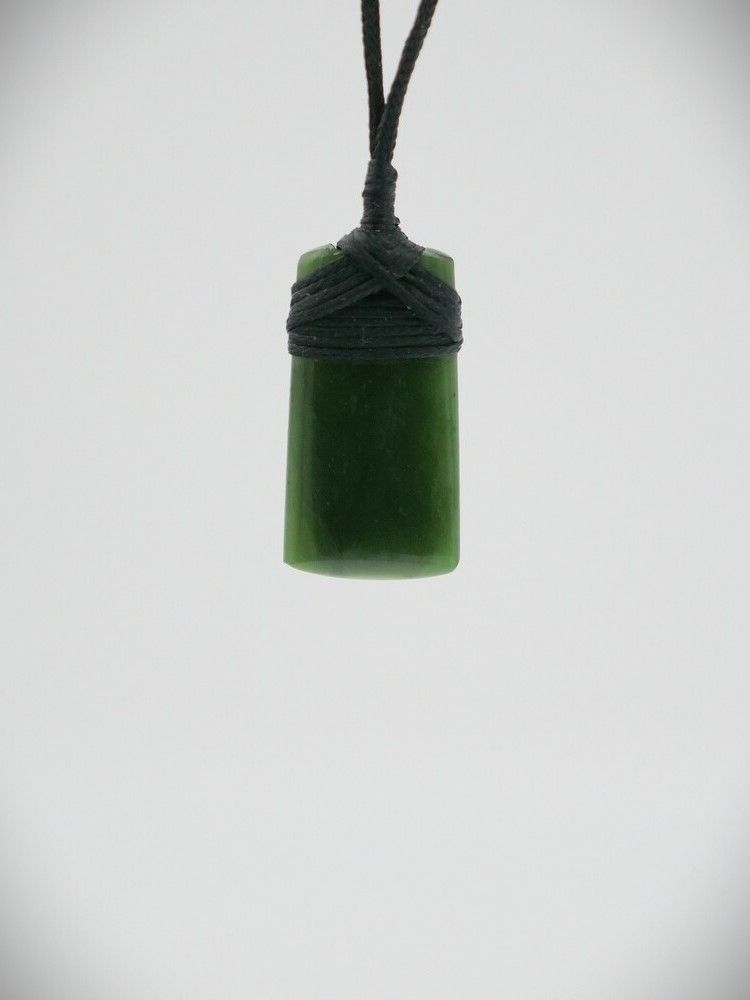 Moko Pounamu Pepe Toki NZ Genuine Kawakawa Greenstone - PTO-P