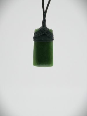 Moko Pounamu Pepe Toki NZ Genuine Kawakawa Greenstone - PTO-P
