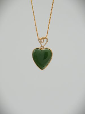 Moko Pounamu Heart NZ Genuine Greenstone & 9ct Gold Pendant 2JPG