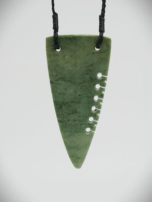 Moko Pounamu Rei Niho NZ Genuine Marsden Flower Greenstone - Aratoro