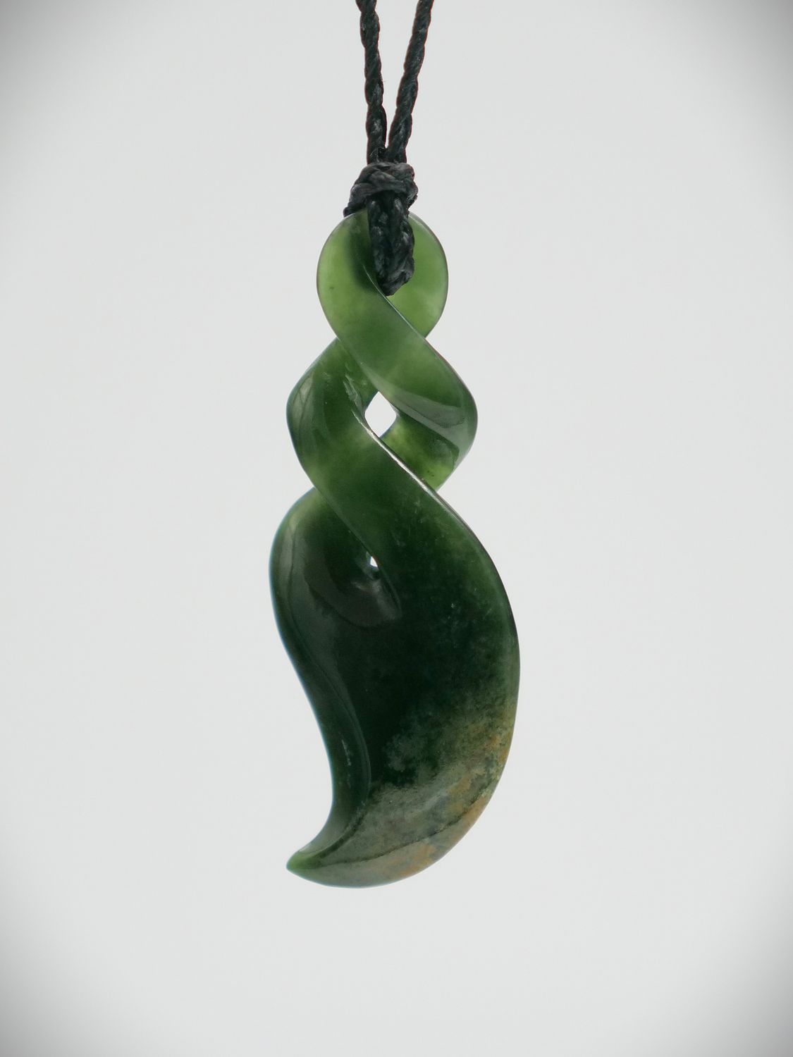 Moko Pounamu Pikorua NZ Genuine Kawakawa Flower Greenstone - Koputai