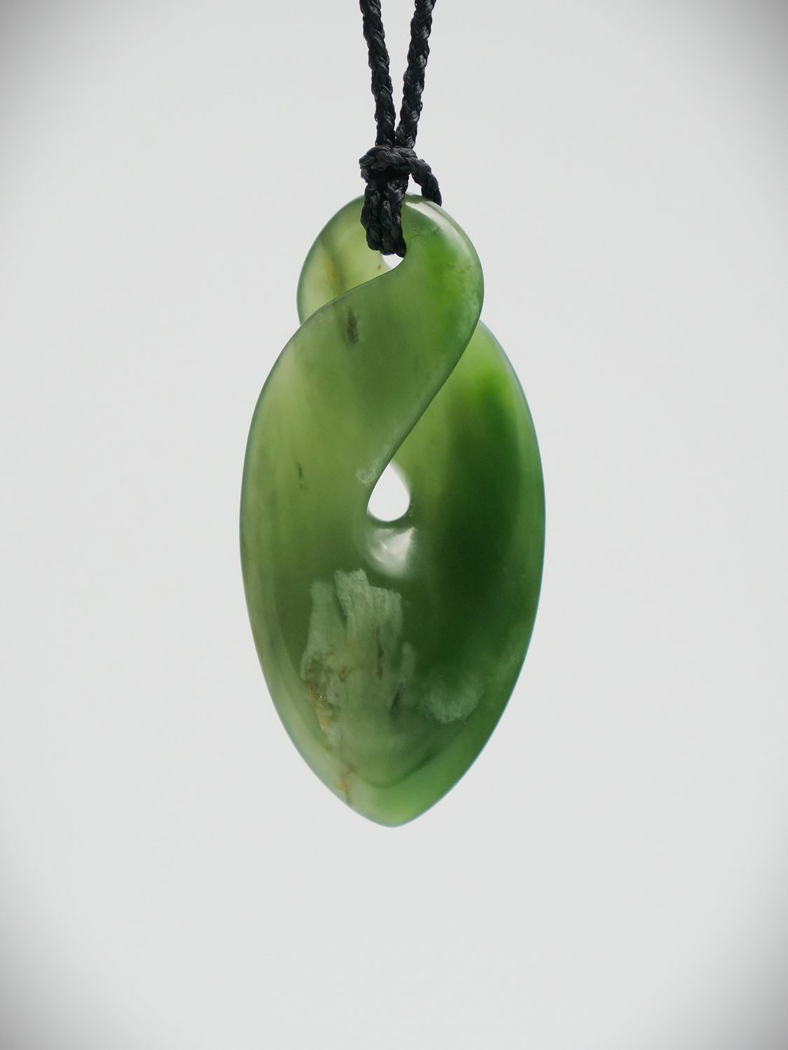 Moko Pounamu Pikorua (Twist) NZ Genuine Marsden Flower Greenstone - Koura