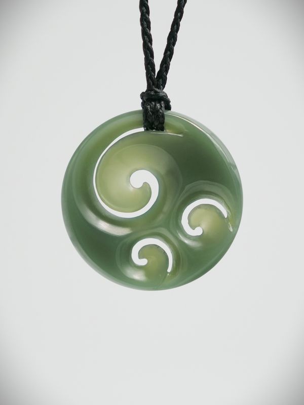 Moko Pounamu Porohita (Disc) Koru NZ Genuine Inanga Greenstone  - Waimate