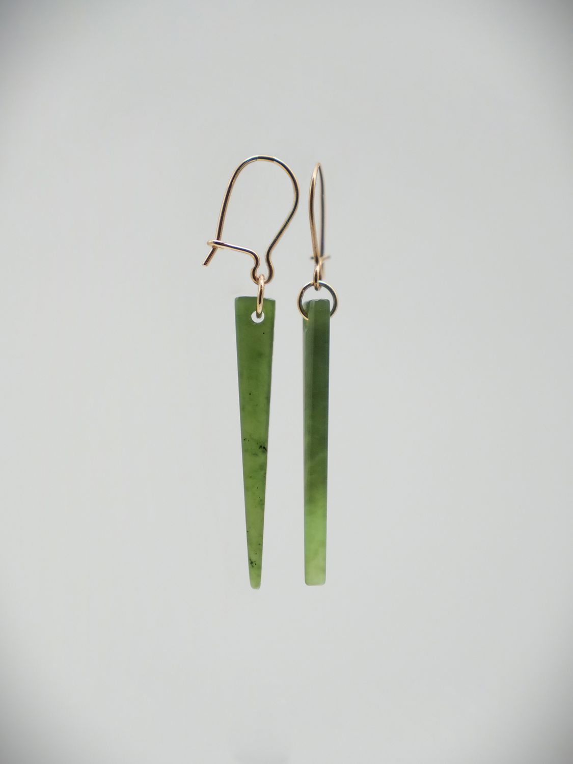 Moko Pounamu NZ Kahurangi Greenstone & 9ct Gold Earrings 12879