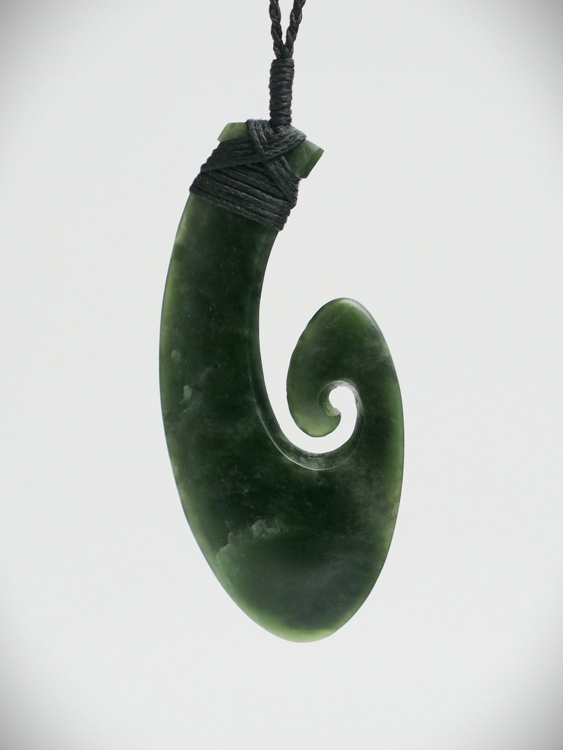 Moko Pounamu Hei Matau (Hook) NZ Genuine Kawakawa Greenstone - Motukauatirahi