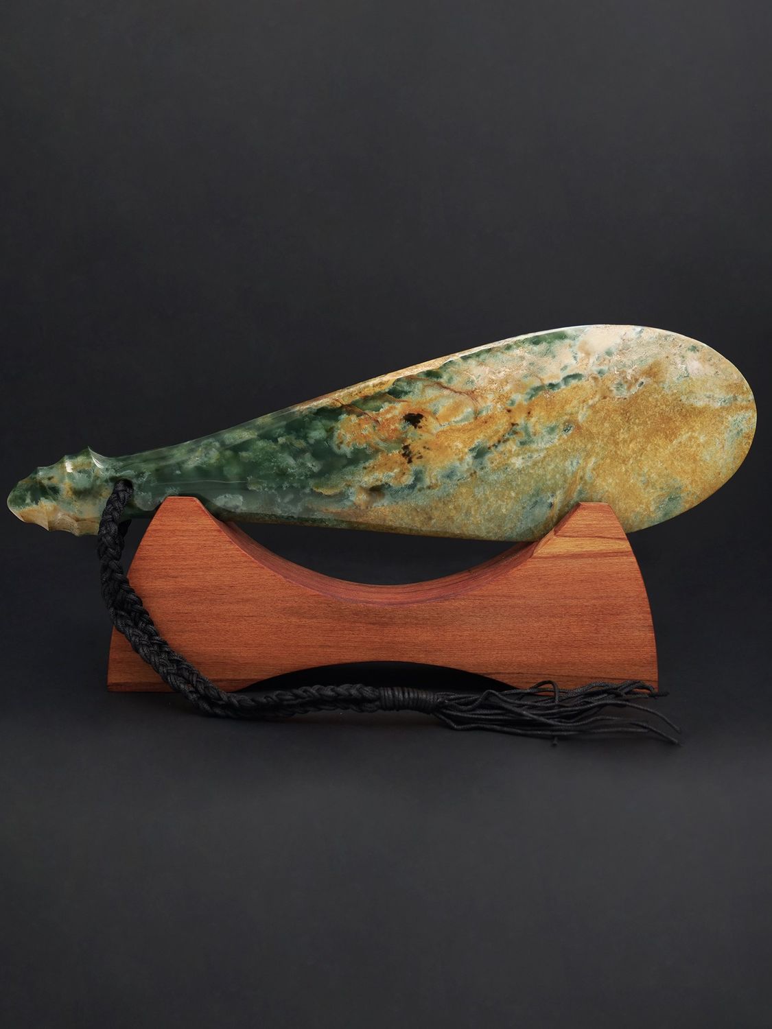 Moko Pounamu Mere NZ Genuine Inanga Flower Greenstone - Waitakere