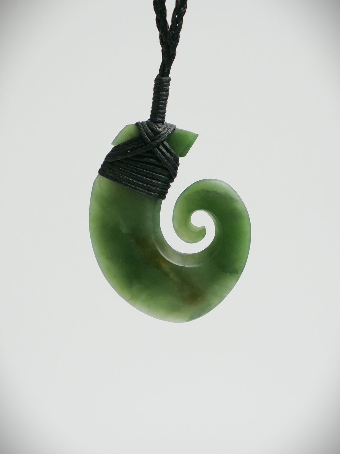 Moko Pounamu Hei Matau (Hook) NZ Genuine Kahotea Greenstone - Te Onepoto