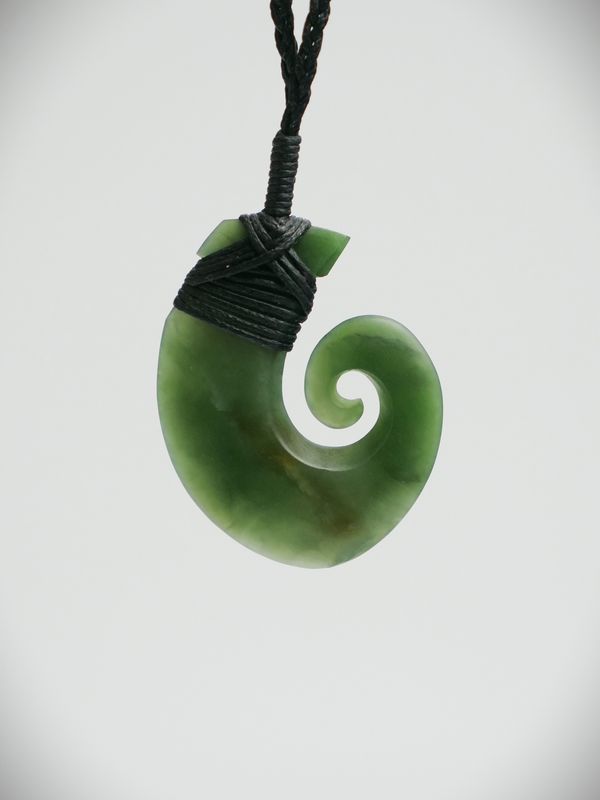 Moko Pounamu Hei Matau (Hook) NZ Genuine Kahotea Greenstone - Te Onepoto