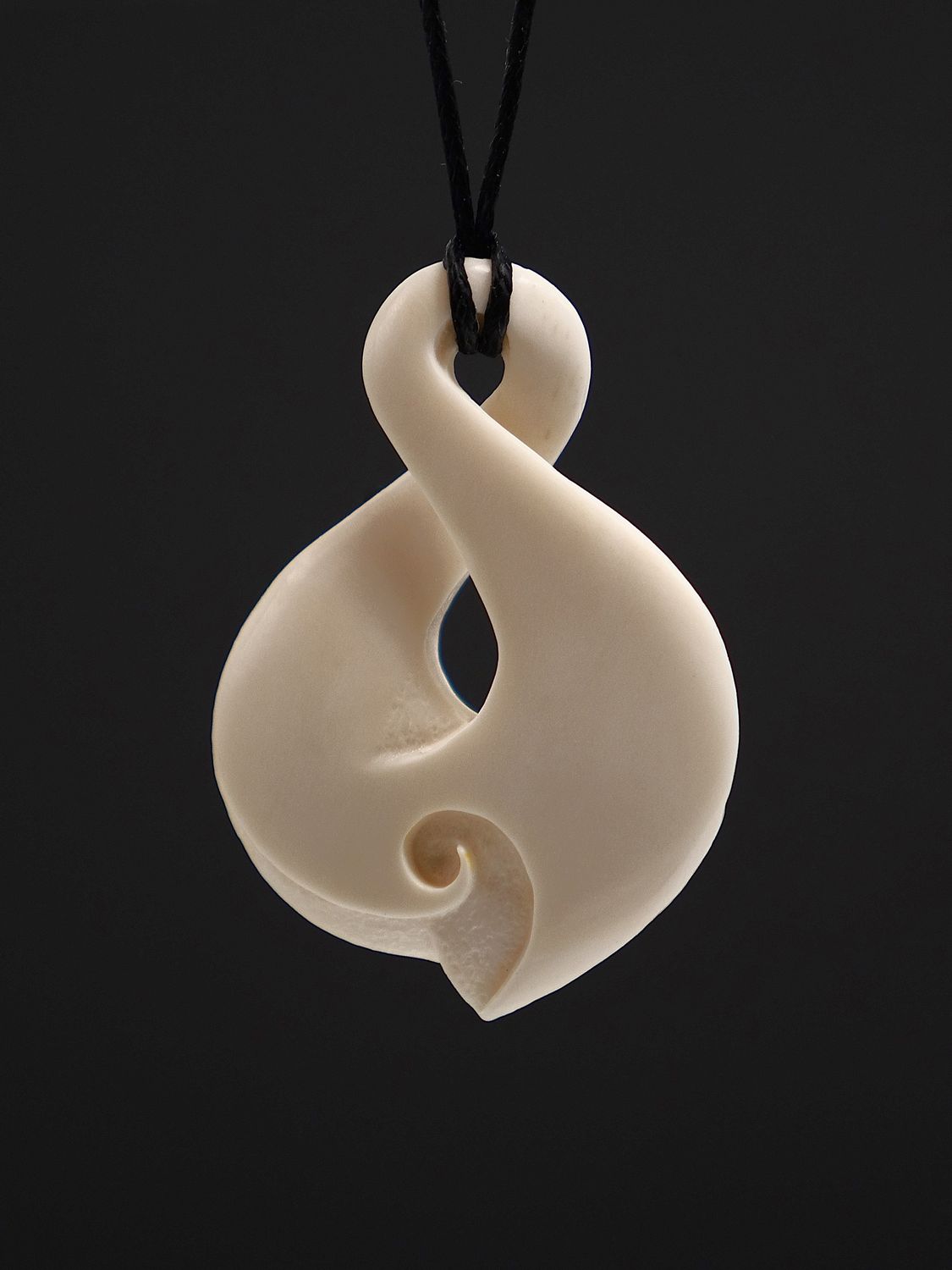 Moko Pounamu Pikorua (Twist) Bone Carving - Orowaiti