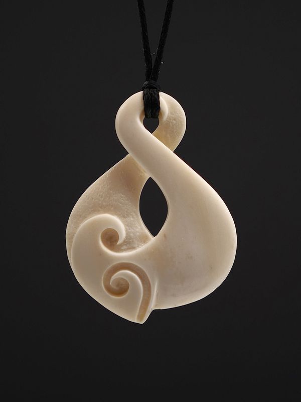 Moko Pounamu Pikorua (Twist) Bone Carving - Kahuraki