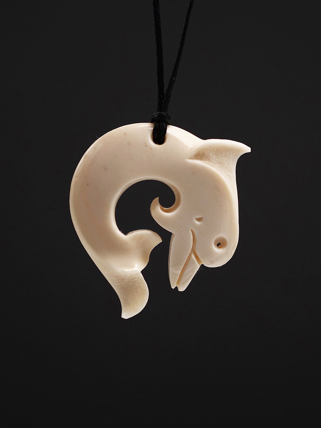 Moko Pounamu Small Dolphin Bone Carving - Pakohe