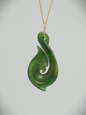 Moko Pounamu Hei Matau (Hook) NZ Genuine Kahurangi Flower Greenstone and 9ct Gold Pendant - Puari