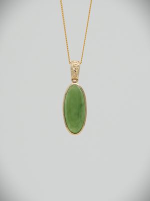 Moko Pounamu Gilt Jewellery  Kahurangi Pounamu and 9ct Gold Pendant 09179