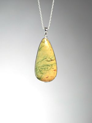 Moko Pounamu Raukaraka Greenstone and Sterling Silver Pendant 00890
