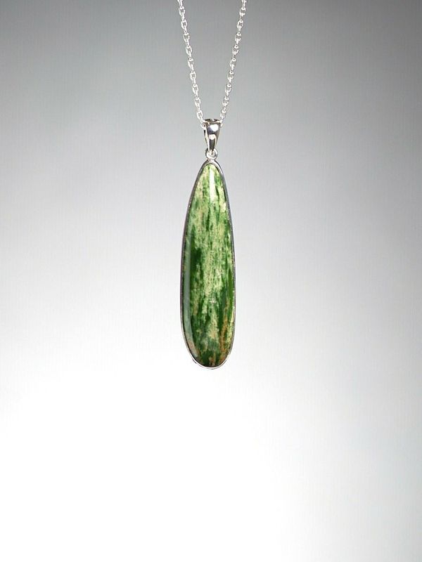 Moko Pounamu Kahurangi Flower Greenstone and Sterling Silver Pendant 00895