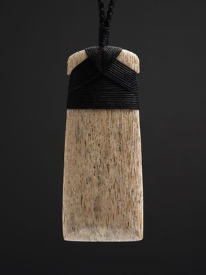 Moko Pounamu Toki Genuine Whale Bone Carving - Ruapuna Moko Pounamu Toki Genuine Whale Bone Carving - Ruapuna