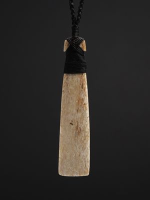 Moko Pounamu Whale Bone Carving Toki - Karatia