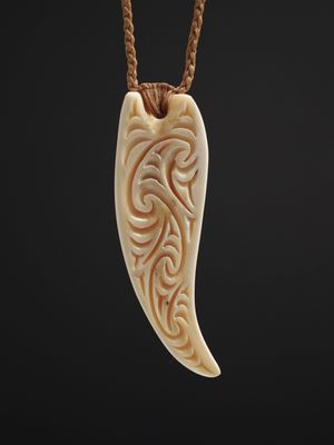 Moko Pounamu Whale Tooth  Rei Puta (Eye Tooth) - Hapuku