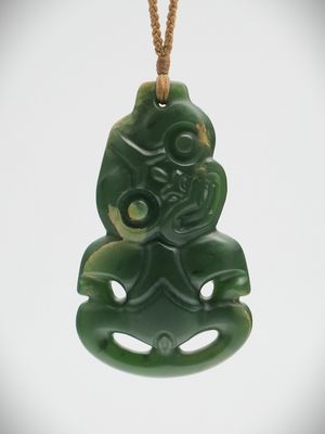 Moko Pounamu Hei Tiki NZ Genuine Kahurangi Flower Greenstone  - Manakau