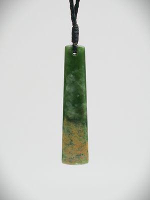 Moko Pounamu Toki NZ Genuine Kahurangi Flower Greenstone - Taimate
