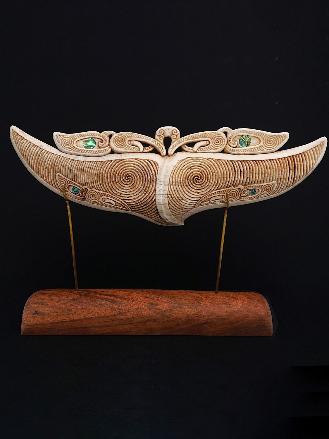 Moko Pounamu Whale Tail Genuine Whale Bone Carving - Rangatira