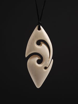 Moko Pounamu Koru Bone Carving - Peketa