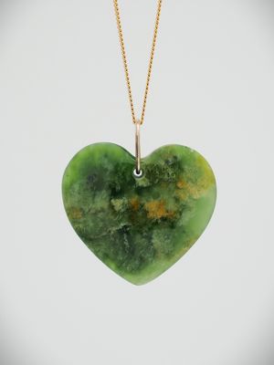 Moko Pounamu Heart NZ Genuine Kahurangi Flower Greenstone & 9ct Gold - Matukituki