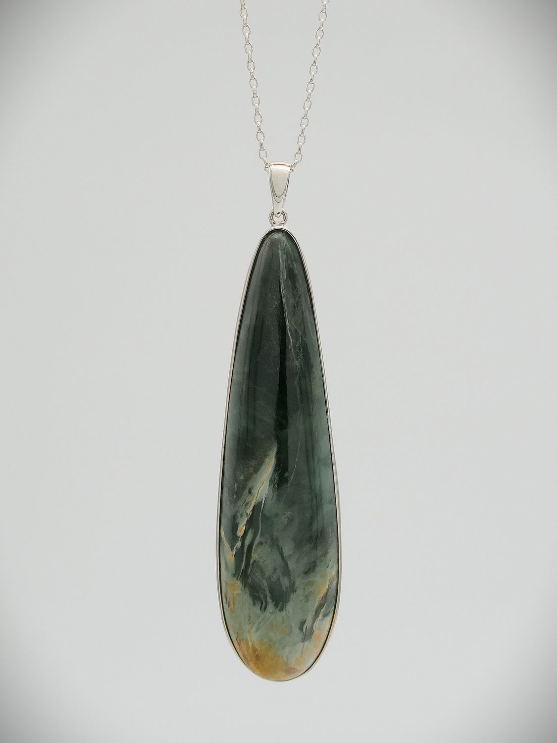 Moko Pounamu Kawakawa Flower Greenstone and Sterling Silver Pendant 13479