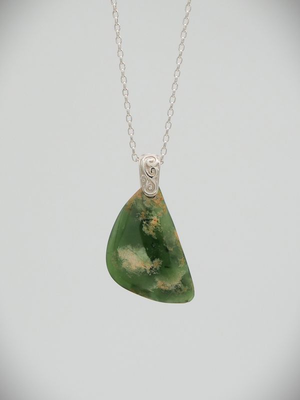 Moko Pounamu Kuru (Drop) NZ Genuine Kahurangi Flower Greenstone & Sterling Silver - Tuamarina