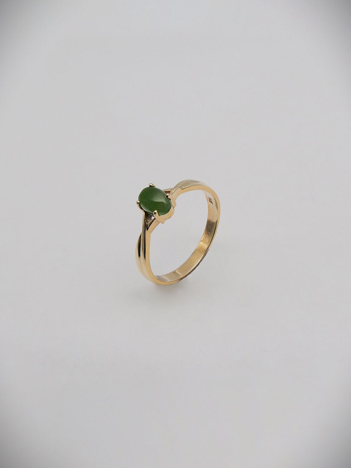 Moko Pounamu Gilt Jewellery Kahurangi Pounamu & 9ct Gold Ring 13562