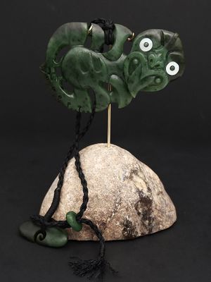 Moko Pounamu Tiki Sculpture NZ Genuine Kawakawa & Kokopu Greenstone - Ngatimoti