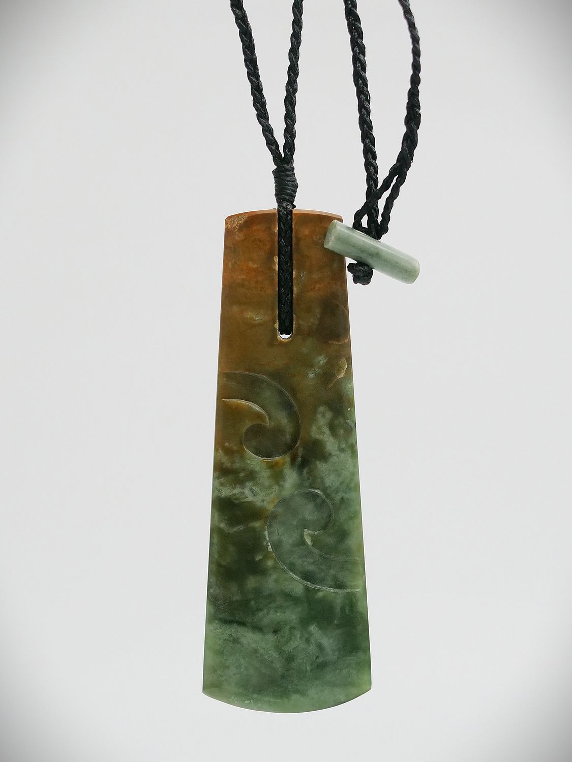 Moko Pounamu Kuru drop NZ Genuine Raukaraka Greenstone - Turiwhate