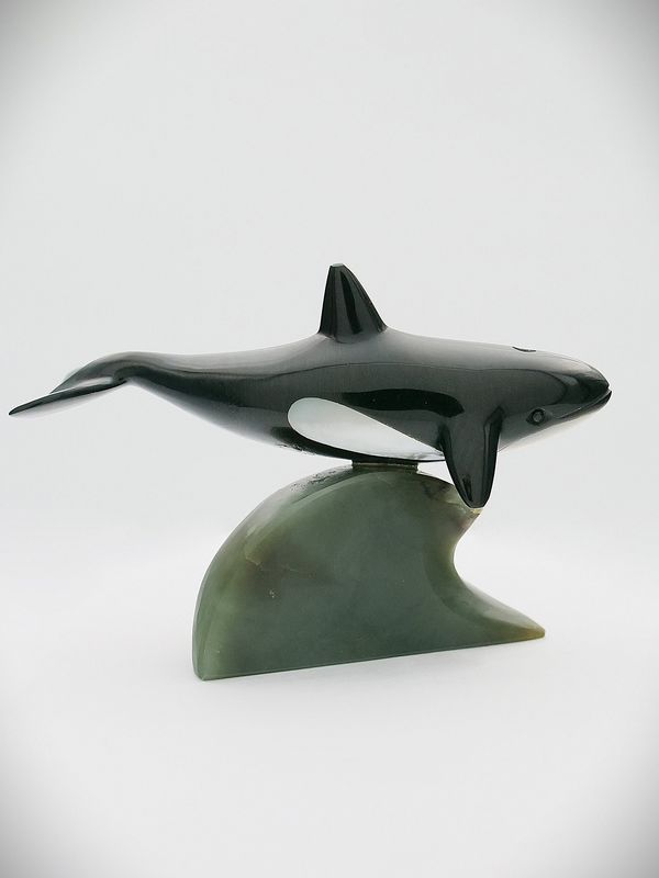 Moko Pounamu Orca Whale Sculpture Cowell Black Jade Greenstone - Maki