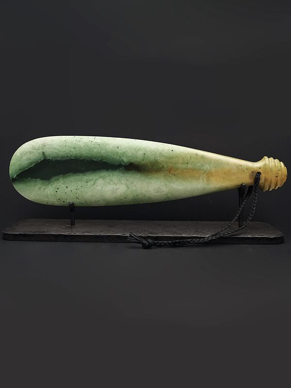 Moko Pounamu Mere Sculpture NZ Genuine Kawakawa Flower Pounamu - Whakatahuri