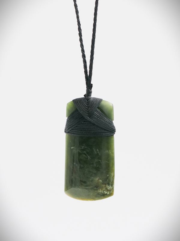 Moko Pounamu Toki NZ Genuine Kahotea Greenstone - Poare