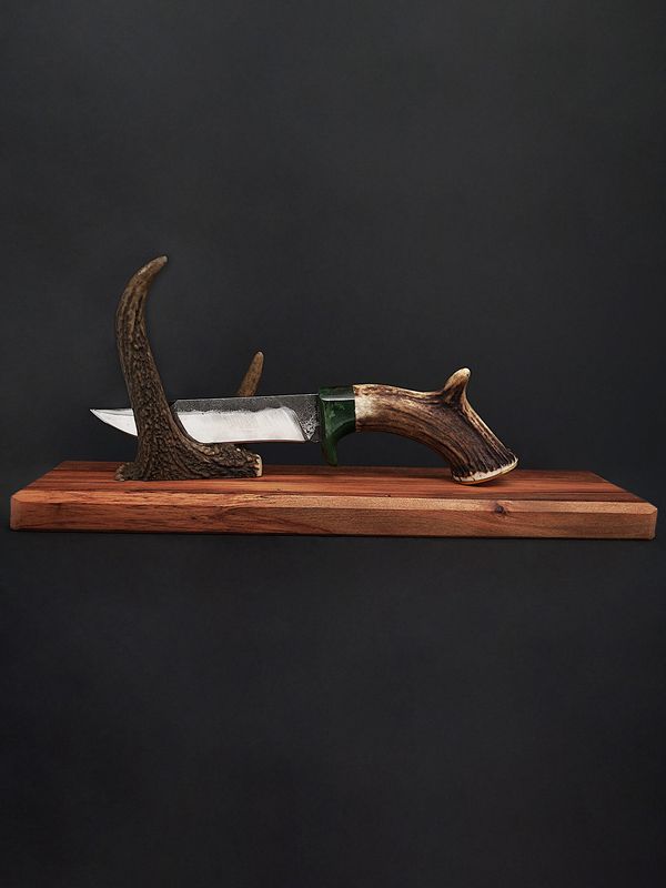 Moko Pounamu Knife Genuine NZ Kawakawa Greenstone, Deer Antler, Rimu - Kauauroa