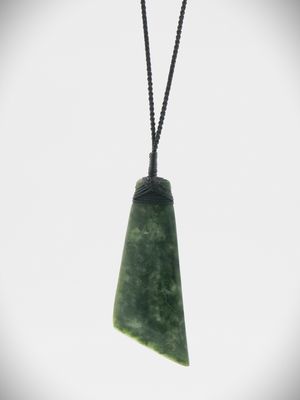 Moko Pounamu Angled Toki NZ Genuine Kawakawa Greenstone - Kaihu