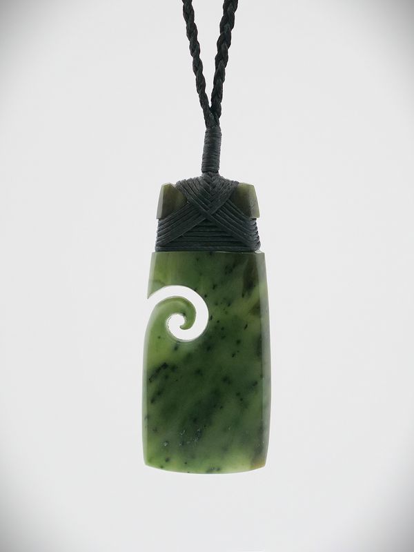 Moko Pounamu Toki with Koru NZ Genuine Kawakawa Greenstone - Maupuia