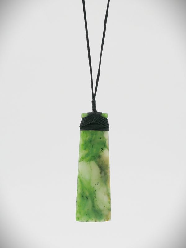 Moko Pounamu Toki NZ Genuine Kahurangi Greenstone - Nihotupu