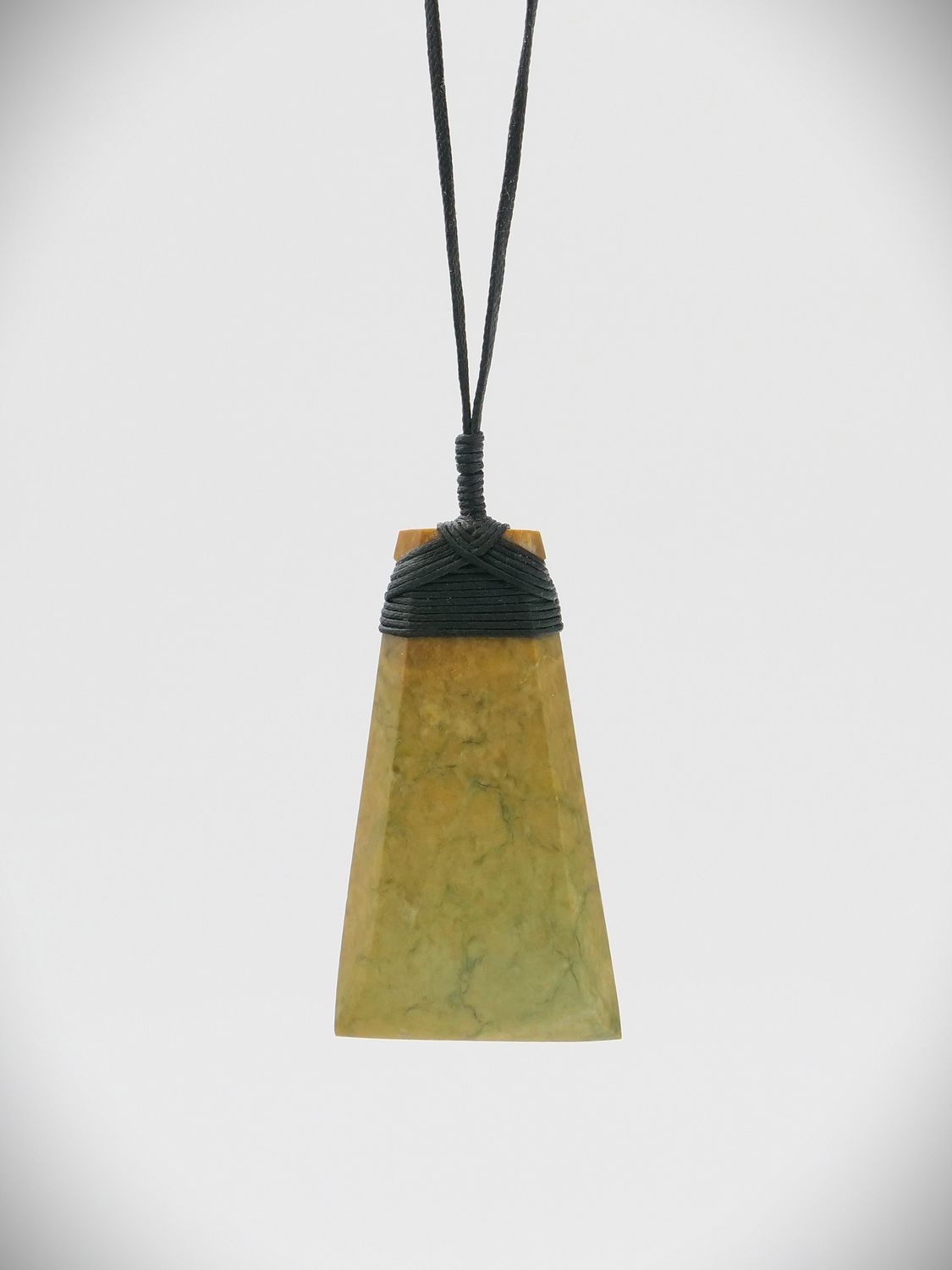 Moko Pounamu Toki  NZ Genuine Raukaraka Greenstone - Tuakau