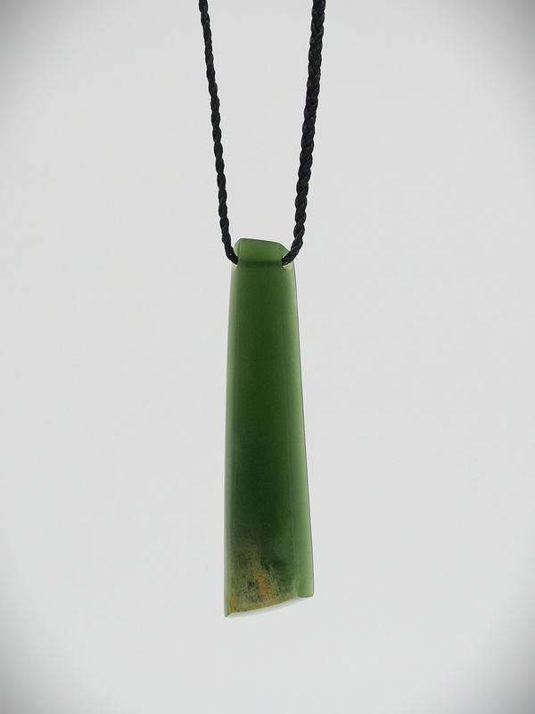 Moko Pounamu Kuru drop NZ Genuine Kahurangi Flower Greenstone - Turimawiwi