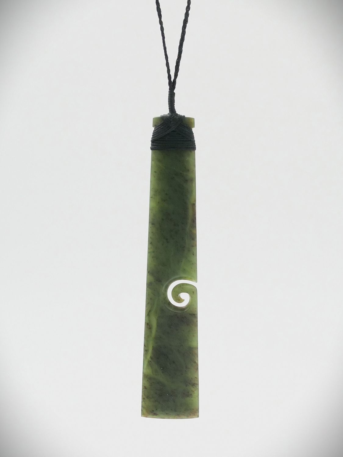 Moko Pounamu Koru Toki NZ Genuine Kawakawa Greenstone - Toro