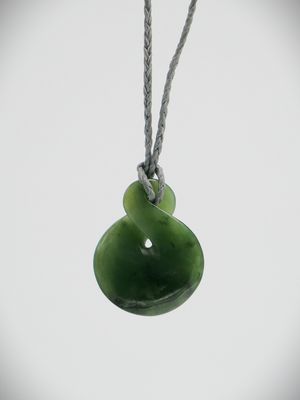 Moko Pounamu Pikorua NZ Genuine Kawakawa Flower Greenstone - Ohariu