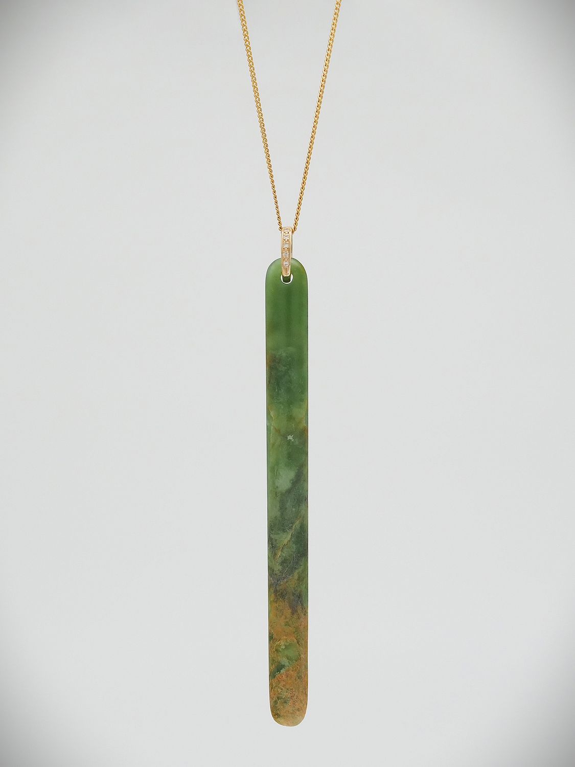 Moko Pounamu Roimata (Teardrop) NZ Genuine Kahurangi Flower Greenstone, 9ct Gold & Diamond Pendant - Te Ahumairangi